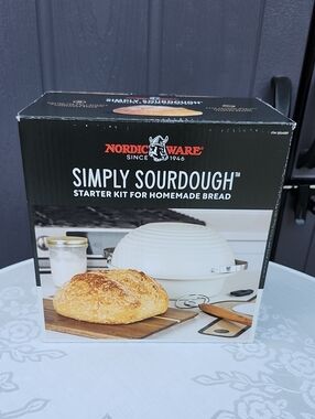 Nordic Ware Simply Sourdough Starter Kit - Black & White